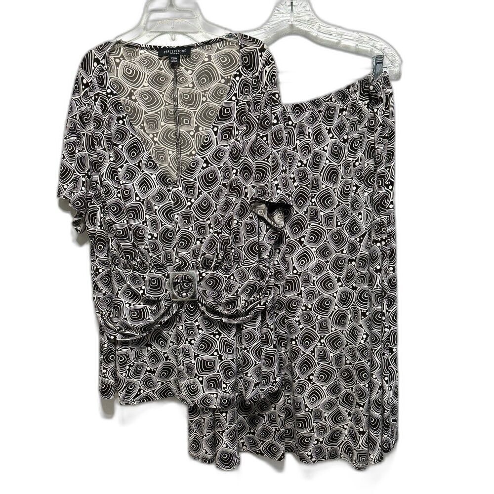 Perceptions Blouse & Skirt Set Midi Length Black & White Print Womens size 24W